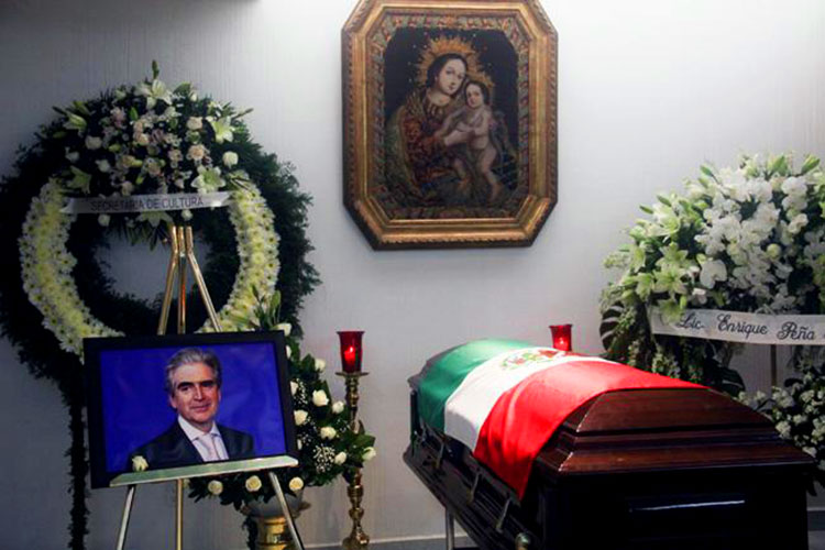 EPN encabeza homenaje luctuoso a Rafael Tovar y de Teresa