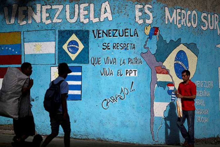 Informan a Venezuela su expulsión del Mercosur