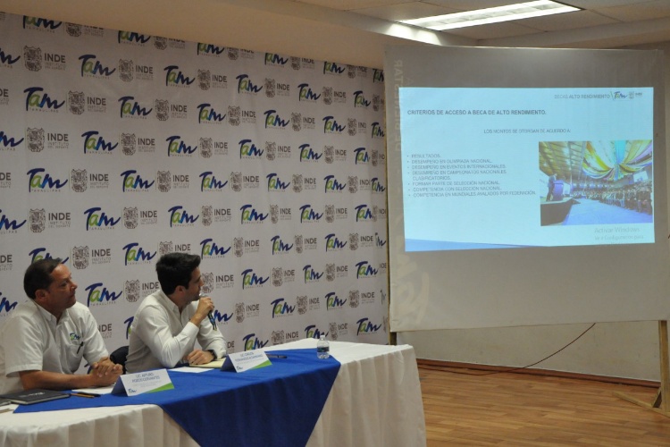 Reestructura del Programa de Becas de Alto Rendimiento