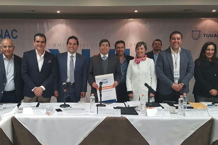 Reaccionan Alcaldes del PAN ante Políticas Migratorias