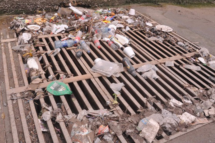 Multarían hasta con 10 mil pesos por tirar basura en Victoria