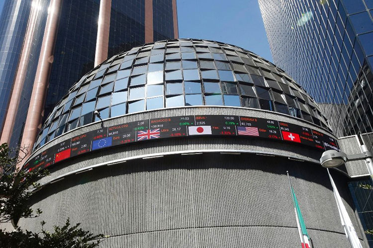 Dólar se vende en 21.90 pesos tras discurso de Trump