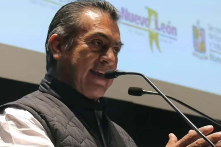 ‘Es tiempo de que alguien le diga a Trump que no nos asusta’: ‘El Bronco’