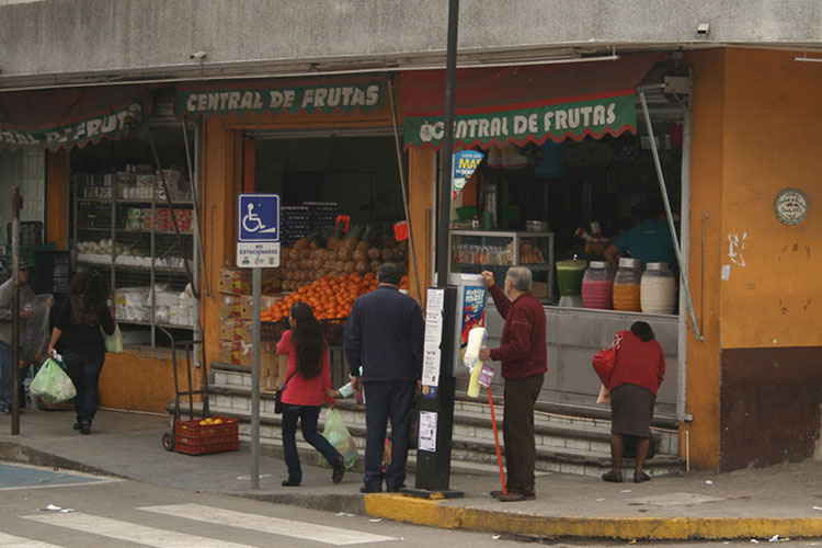 El 50% de comercios apunto de cerrar en Madero