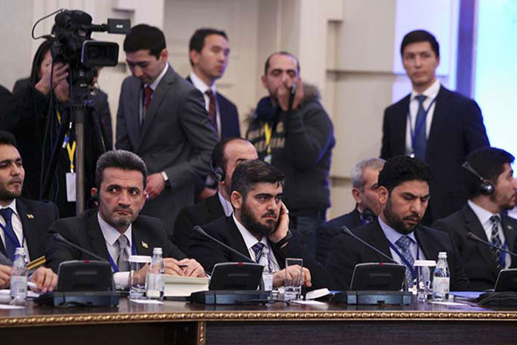 Inicia diálogo entre rebeldes sirios y régimen en Kazajistán