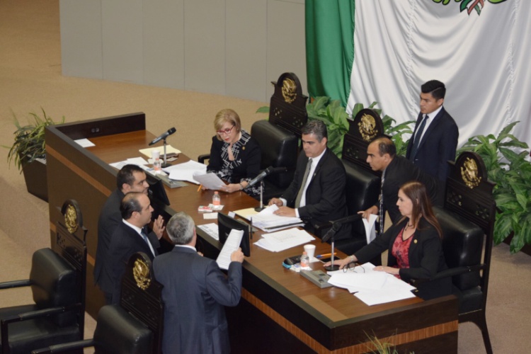 Designan Auditor Superior del Estado