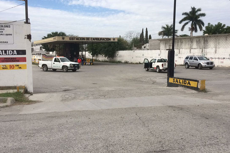 Flamazo en gasera lo manda al hospital