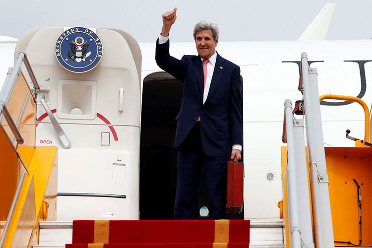 Kerry confía que Trump siga misma política de Obama en Asia