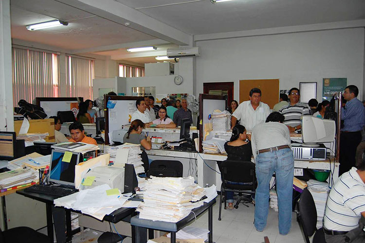 Consuman expulsión de perredistas en Tamaulipas