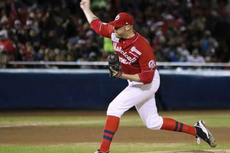 Águilas se impone y queda con quinto juego al ganar a Cañeros
