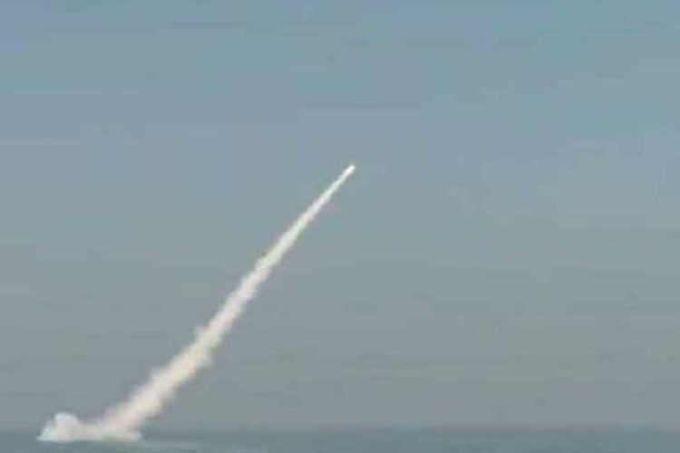 Pakistán prueba con éxito un misil submarino con capacidad nuclear