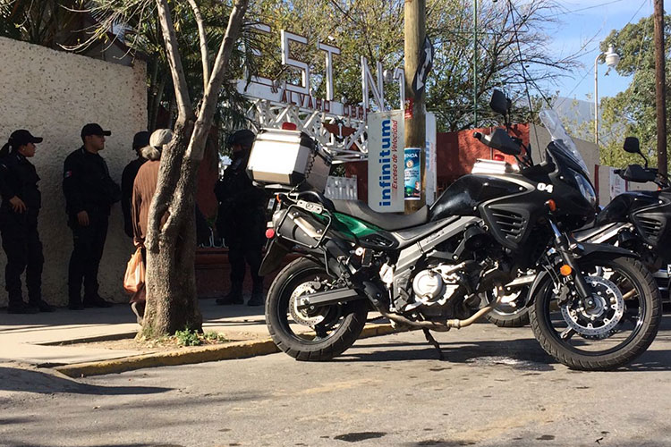 Revisión en escuela Álvaro Obregón se extiende al turno vespertino