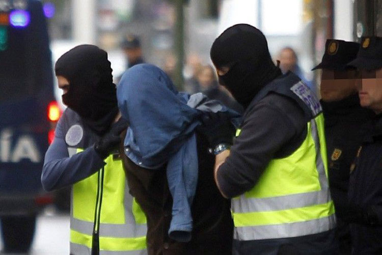 Capturan a tres presuntos terroristas yihadistas en España