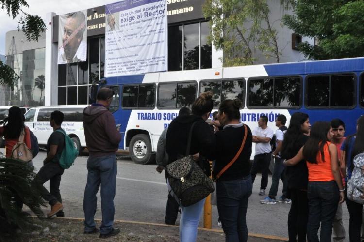 Resistencia y bloqueos en Trabajo Social de la UAT