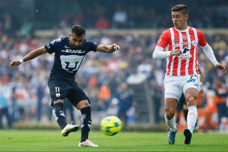 Pumas le gana 3-1 al Necaxa y es sublíder general