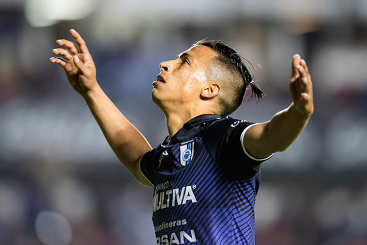 Gallos inicia con victoria sobre La Máquina