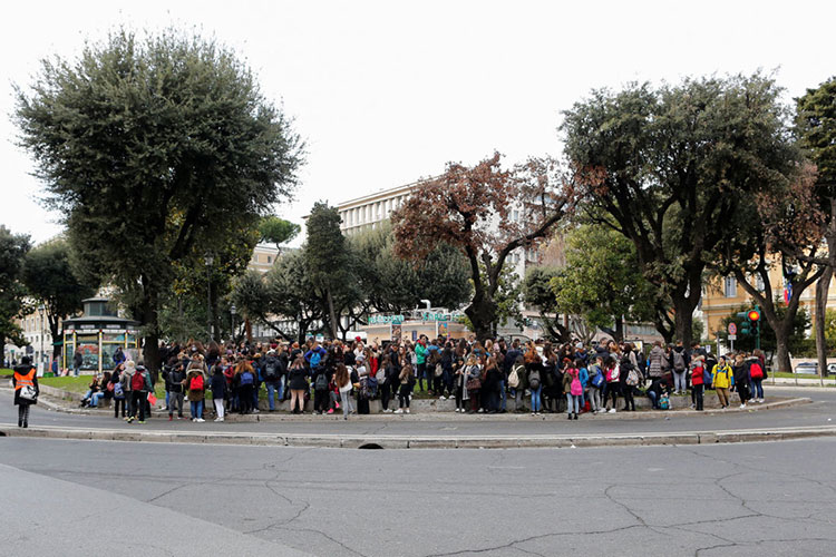 Se registra sismo de 5.3 grados Richter en centro de Italia