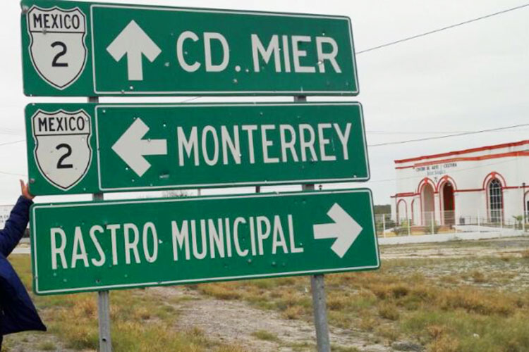 Sigue población de Mier entre balaceras y secuestros