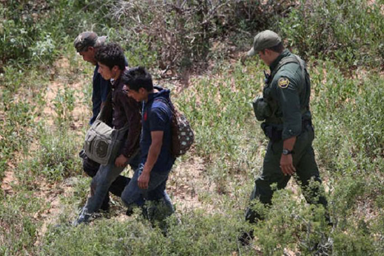 Mexicanos deportados de EU con estudios básicos