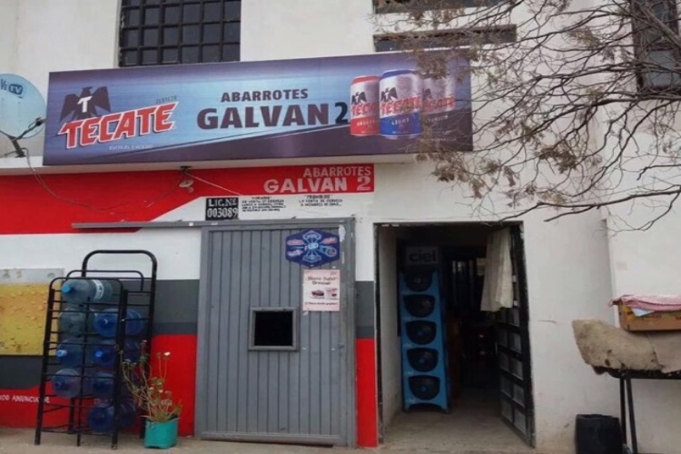 Respetan comerciantes reglamento de alcoholes
