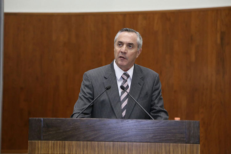 Dividen a priistas voto en elección Auditor Superior