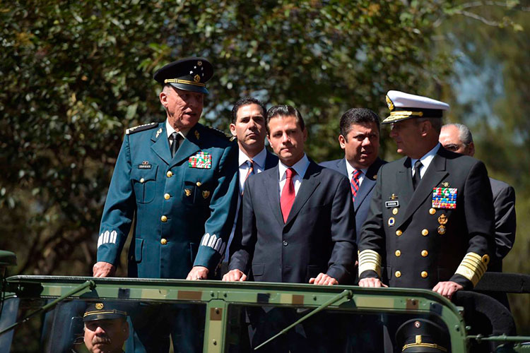 EPN inaugura instalaciones de la Base Aérea Militar en Zapopan