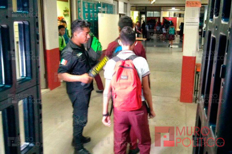 Operativo en Secundarias para “detectar armas y drogas”: SSP