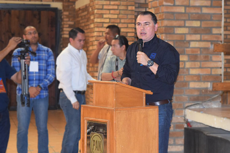 El cambio lleva tiempo: Peña Flores