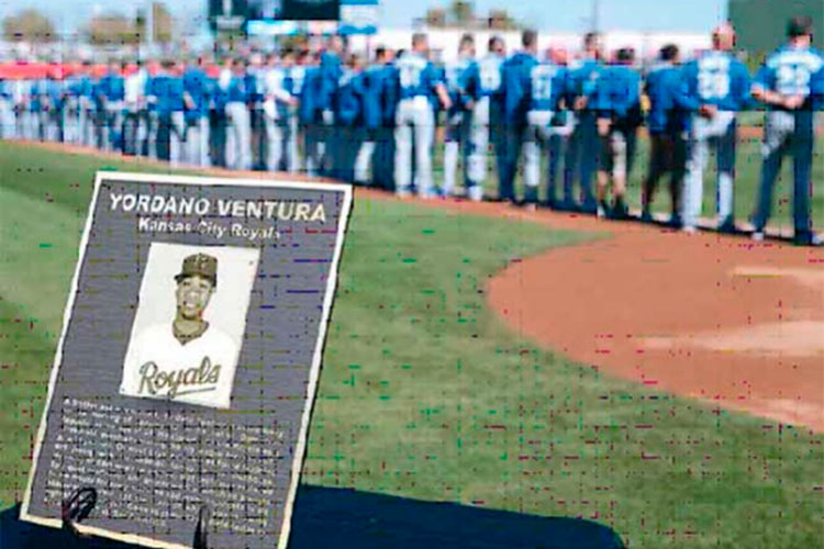 Le rinden homenaje; recuerdan a ventura