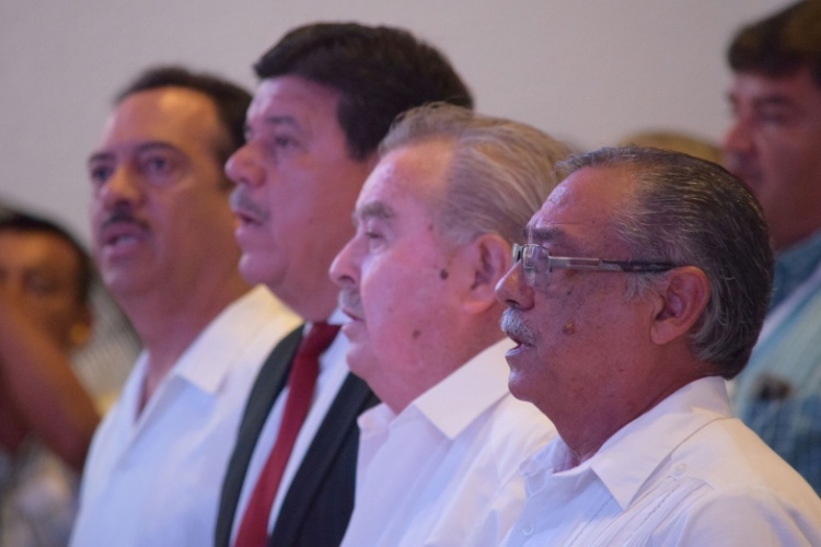 “La tarea la hace el SNTE en la Reforma Educativa”: Ex líderes
