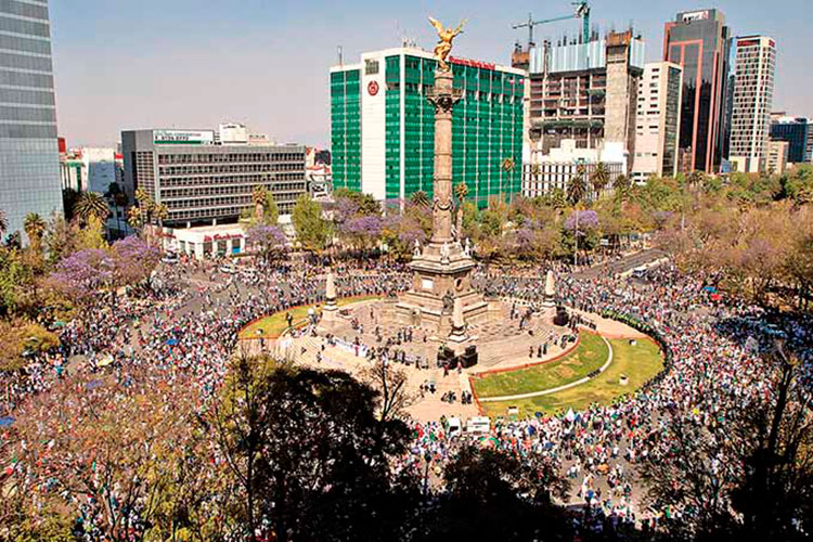 Contra Trump, en 18 entidades; marchan 20 mil en la CDMX