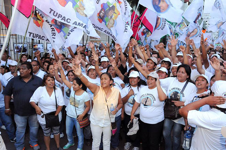 Abogados de Milagro Sala niegan que haya sido apuñalada