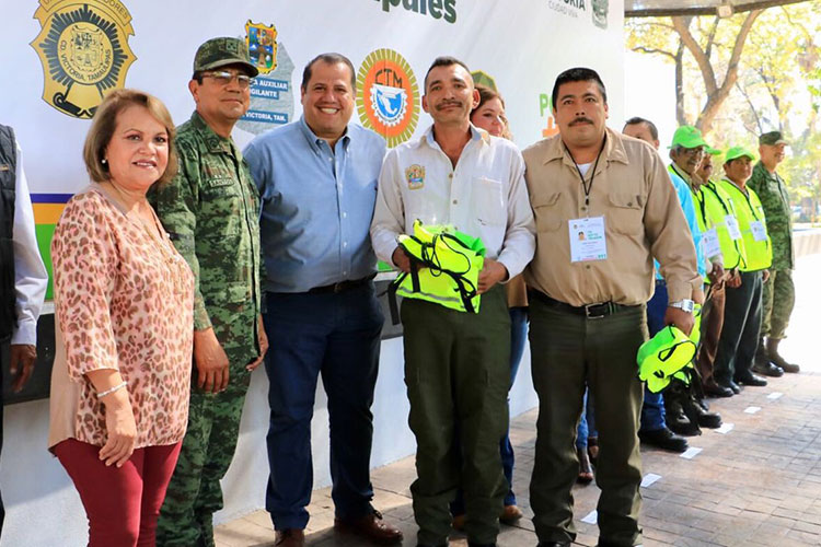 Se estrenan como Veladores en Victoria