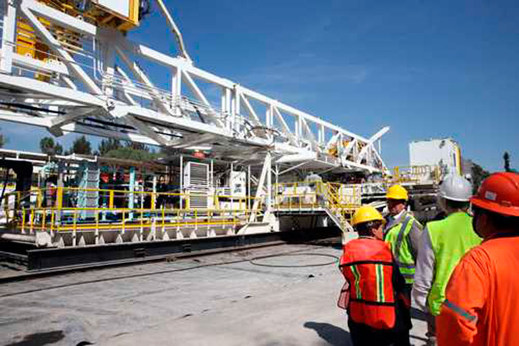 Pemex mejoró en 400 mil mdp resultados netos de 2016