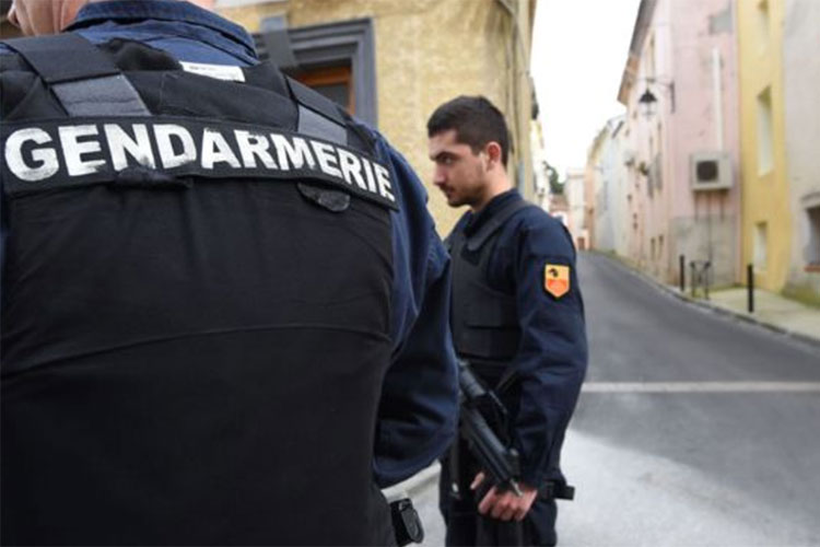 Yihadistas detenidos en Francia planeaban atentado contra la Torre Eiffel