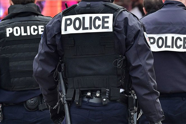 Policía francesa arresta a 4 sujetos por planear atentado en París