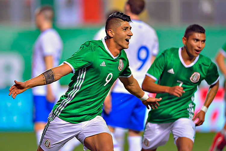 Pulido le da al Tri la victoria
