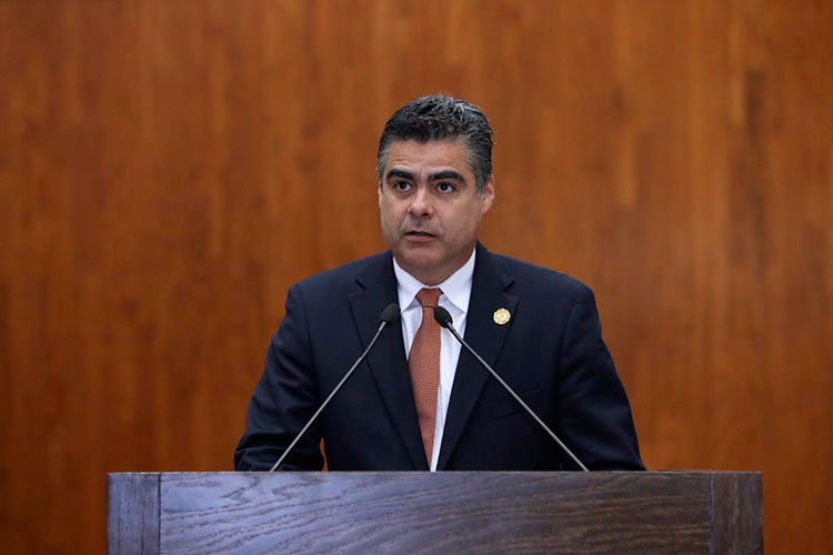 Piden a Osorio frenar a la SHCP