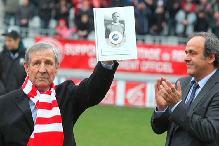 Fallece Raymond Kopa, leyenda del futbol francés