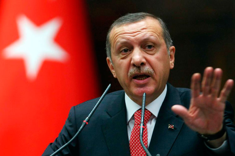 Turquía suspende relaciones ‘al más alto nivel’ con Holanda