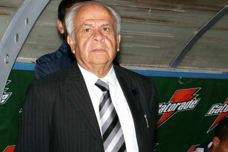 Fallece Aníbal Ruíz en la cancha del ‘Pirata’ Fuente