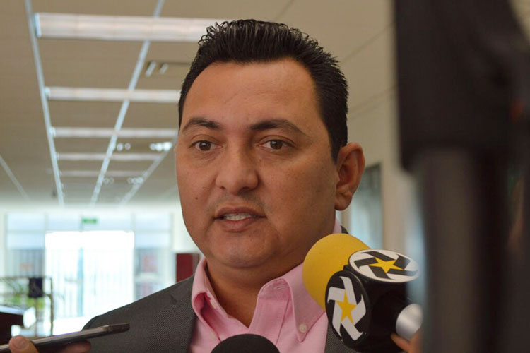 Cubanos en Nuevo Laredo tramitan asilo en EU: Segob