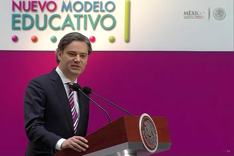 Arranca plan piloto en 3 mil escuelas, en agosto
