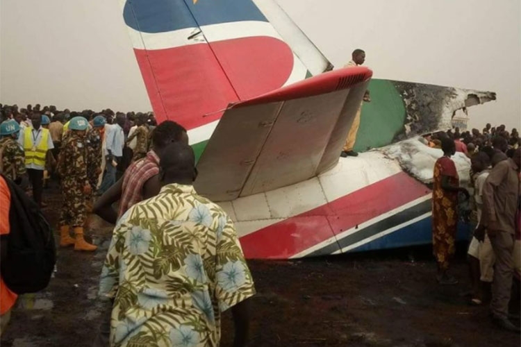 Avionazo en Sudán del Sur; a bordo iban 44 personas