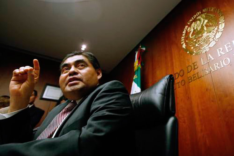 Impugna Barbosa destitución; hasta el fallo es coordinador del PRD: Escudero