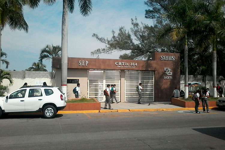 Usarán perros antidrogas en el CBTIS 164 de Madero