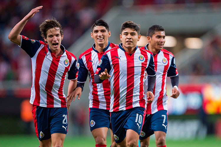 La ‘Chofis’ mete a Chivas a semis de la Copa MX