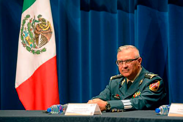 La seguridad interior no es responsabilidad de las fuerzas armadas: Almazán