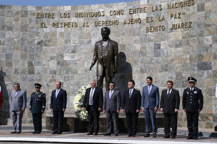 Reconocen a Benito Juárez como ejemplo para los mexicanos