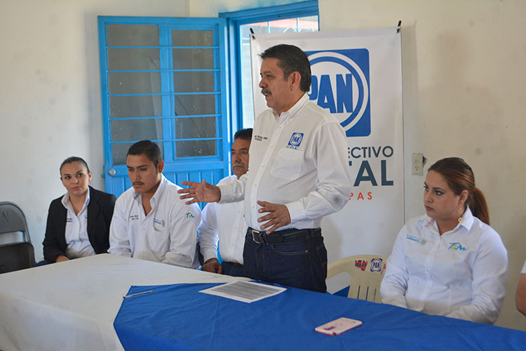 Presidente de CDE toma protesta a CDM de Méndez y San Fernando